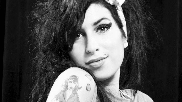 Efemérides, 14 de septiembre: Amy Winehouse tendría 32