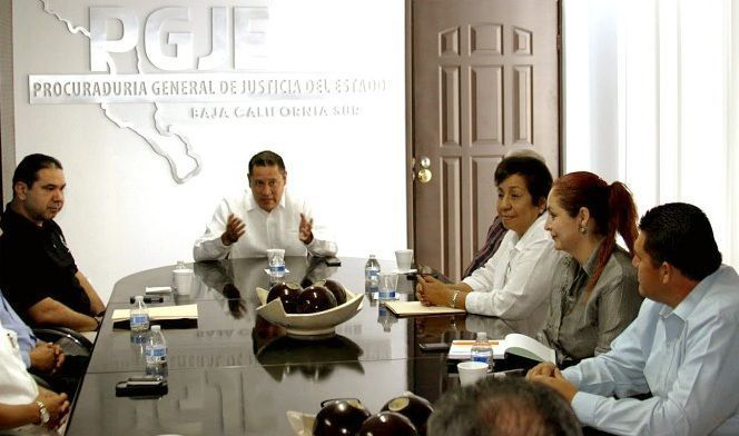 Suenan los nombres de los posibles candidatos para tomar las riendas de la PGJE