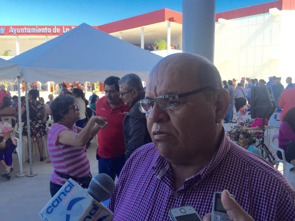 Trabajadores toman el Ayto de La Paz por falta de pago; Ya no quieren saber de Monroy