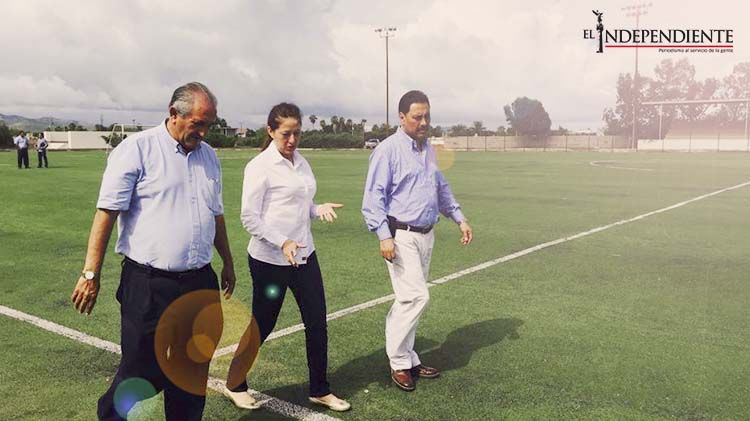 Director del INSUDE mantuvo encuentro con la alcalde electa de Loreto