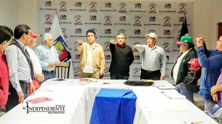 Toma protesta la nueva mesa directiva de la Liga de Béisbol Infantil y Juvenil IMSS-Roberto Ibarra León