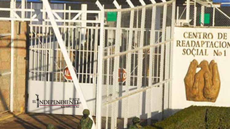 Amarra a 2 niñas de 6 y 7 años para abusar de ellas