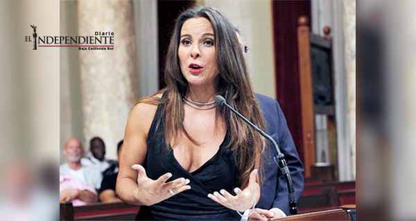 Kate del Castillo realizó entrevista para televisión en EU