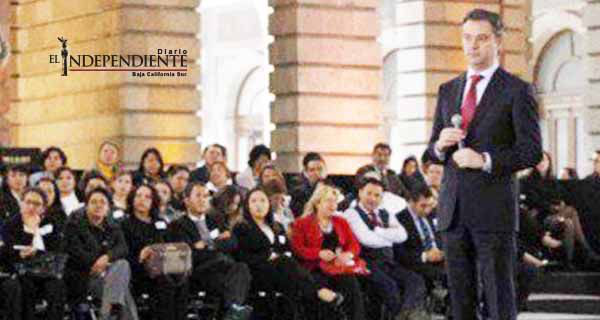 Se sacará del rezago educativo a millón y medio: SEP