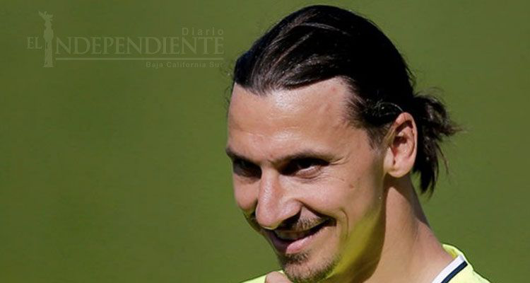 Zlatan  anuncia su destino: Manchester United