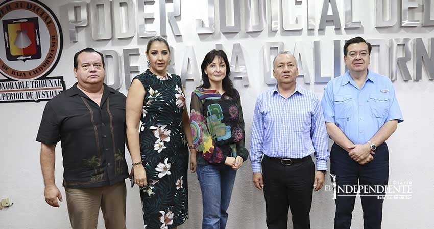 Inició maestría en derecho procesal penal del poder judicial del estado en coordinación con INDEPAC