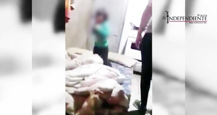 Horrorizante ataquee de una madre a su hija por una tableta electrónica