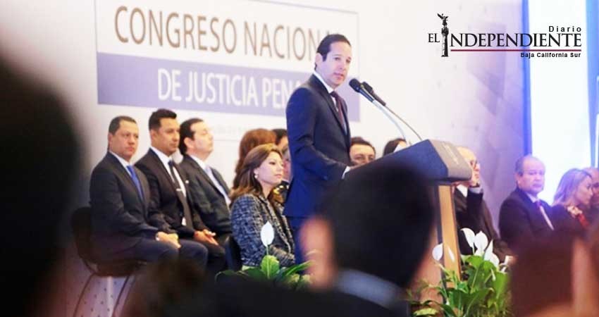 Gobernador de Querétaro convoca a implementar justicia penal humana