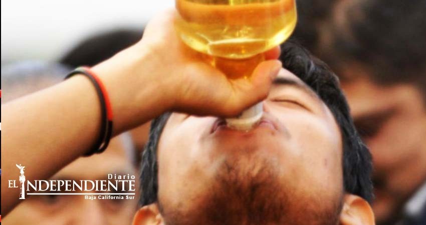 Alcohol daña más al cerebro que la mariguana, según estudio