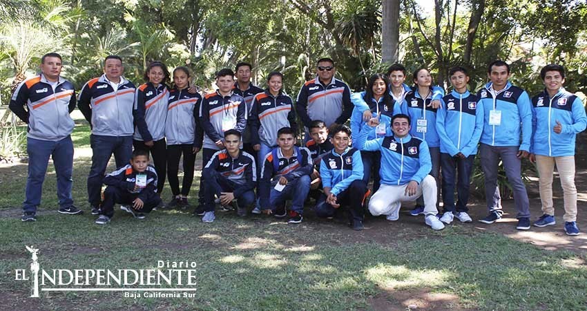 Entran en accion atletas de luchas y tkd en el regional