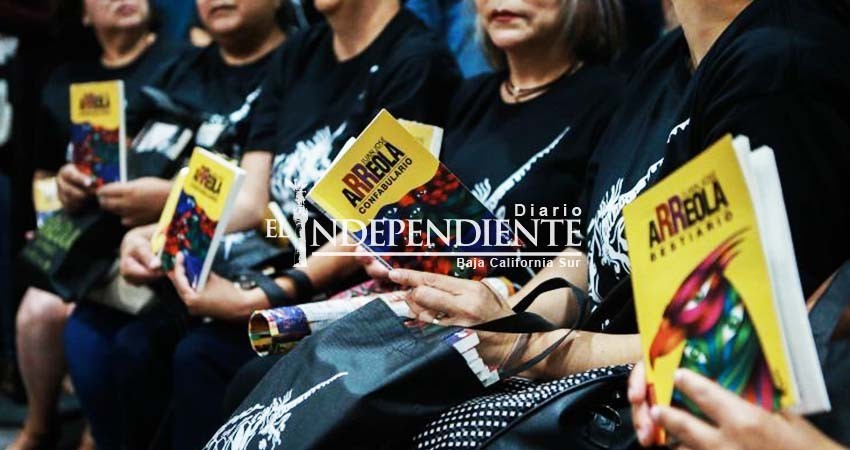 Celebran el centenario de Arreola y comparten su obra en el Tren Ligero