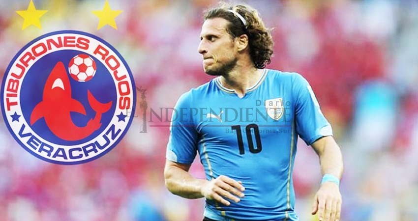 Fidel Kuri está interesado en fichar a ¡Diego Forlán! para el Veracruz
