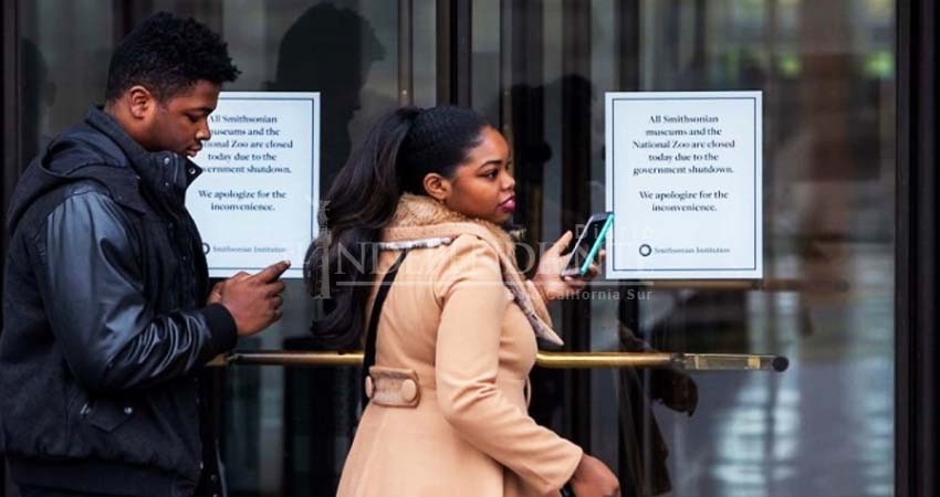 ¿Qué servicios son afectados por cierre parcial del gobierno de EU?