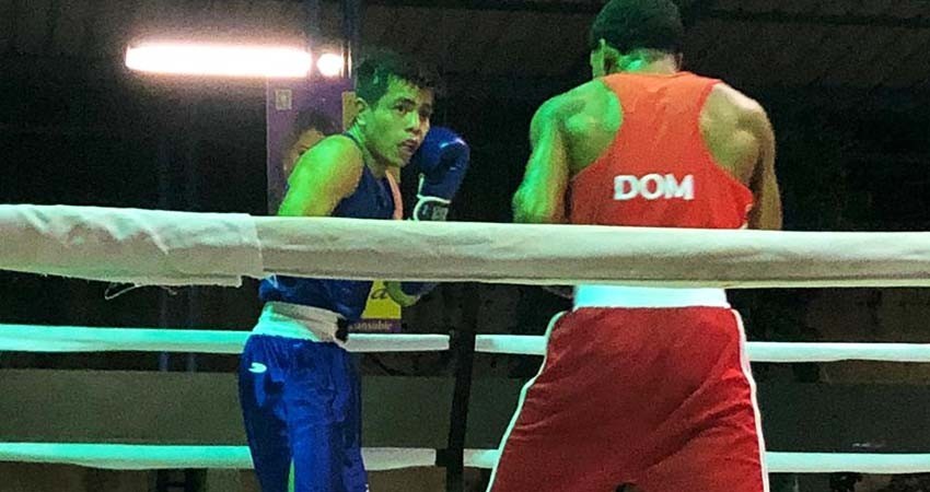 Califica Edgar Palacios a la final de box en dominicana