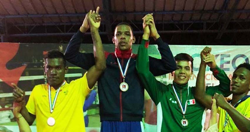 Gana bronce Edgar Palacios en República Dominicana