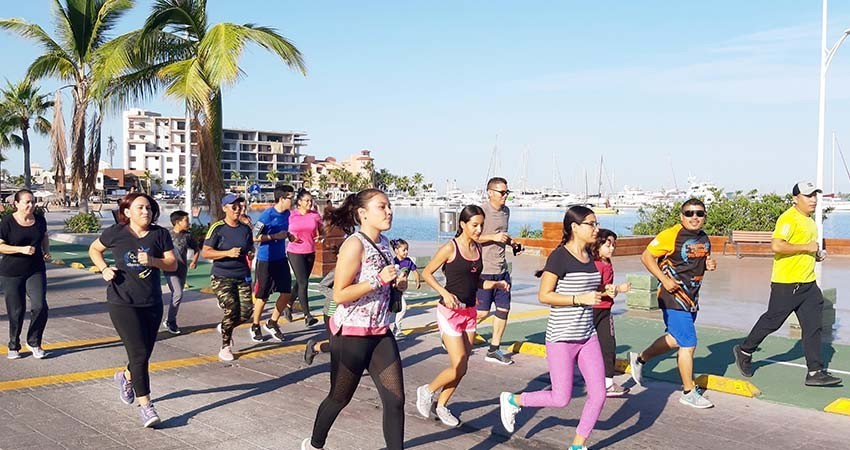 Buena respuesta a Caminata por el Día Mundial del Ictus  en La Paz