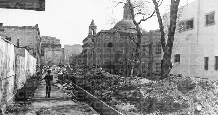 Sor Juana Inés de la Cruz como símbolo del Día Nacional del Libro