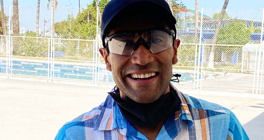 Tras correr en Londres Juan Luis Barrios vacaciona en La Paz