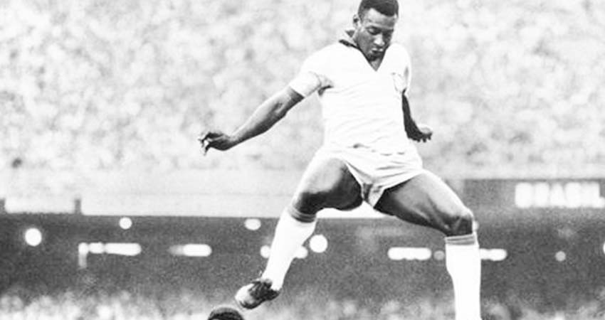 Pelé, mito del futbol mundial, cumple 80 años; le ofrecerán varios tributos