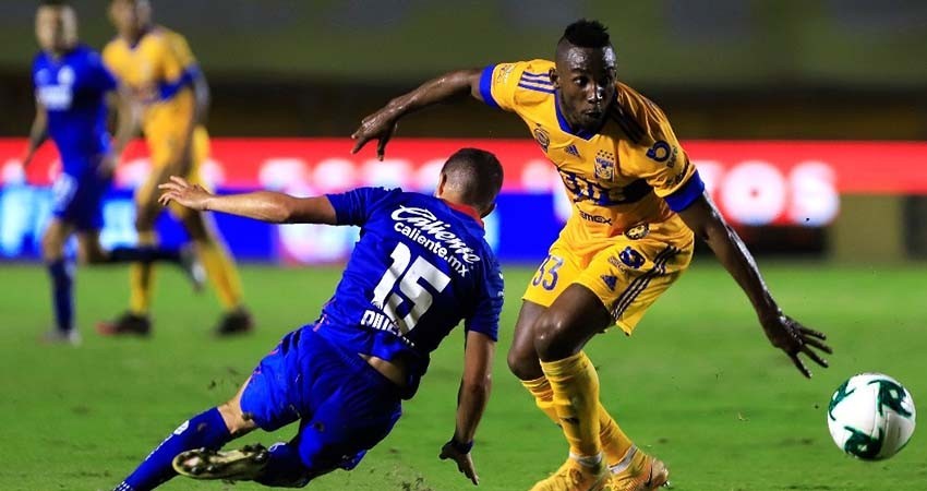 Cruz Azul deja fuera a Tigres y obtiene el último boleto a semifinales