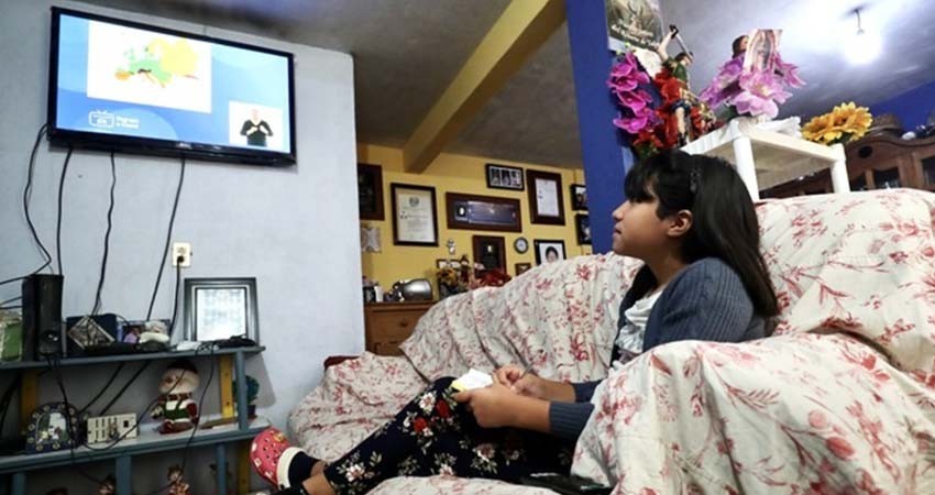 Anuncian sistema de educación “Aprende en Casa lll”