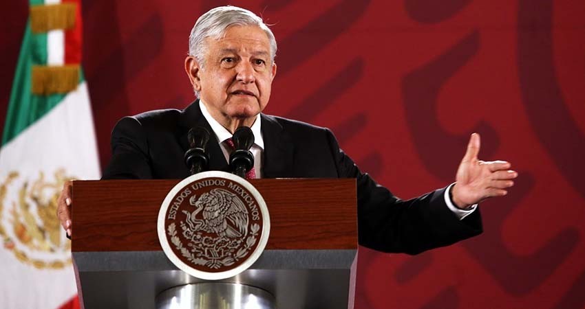 Confirma AMLO influyentismo de médico para vacunar a su familia en el Edomex