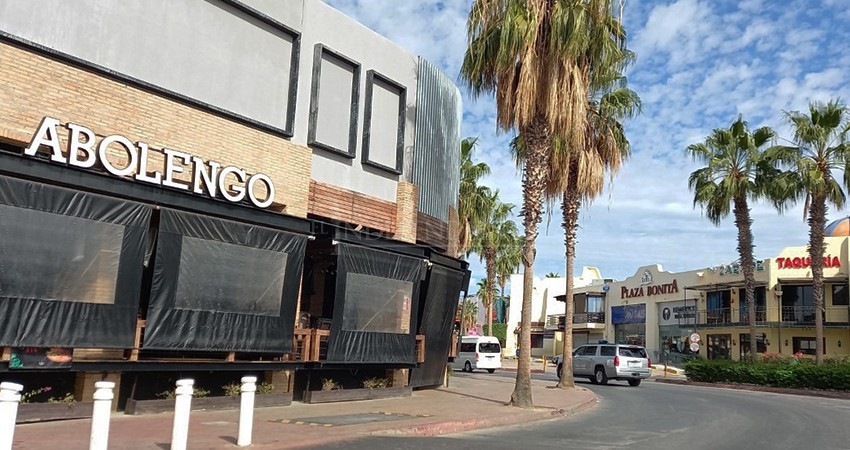 Quebraron 50 negocios de la vida nocturna en Los Cabos