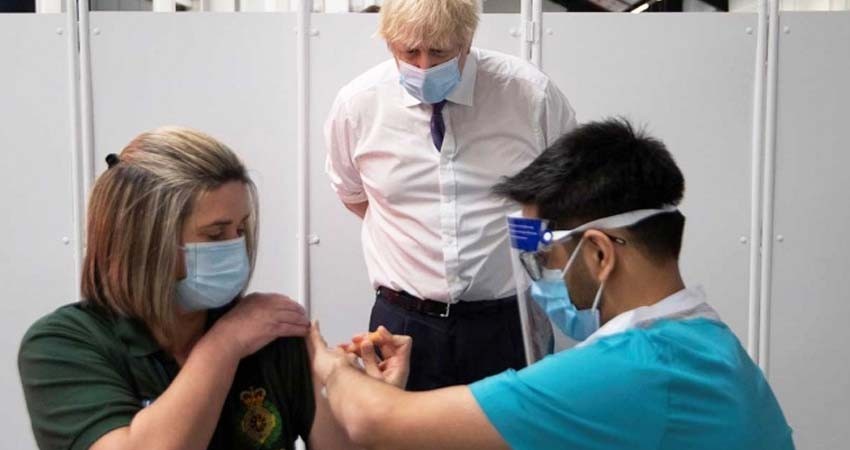 Supera Reino Unido 100 mil muertes por covid; Johnson asume 'culpa'