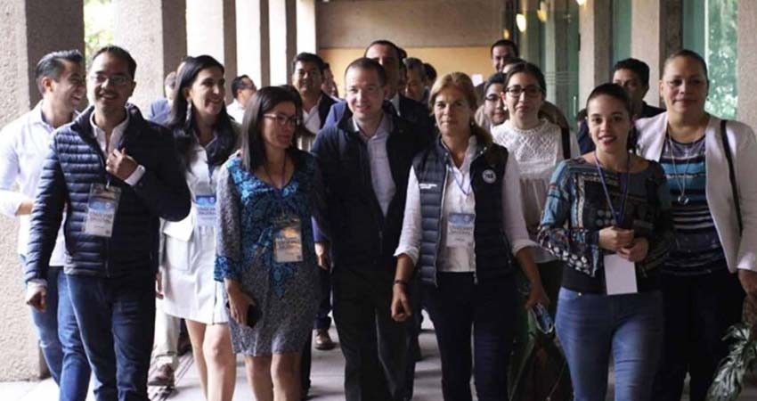 Pide Ricardo Anaya reforzar estrategia de vacunación
