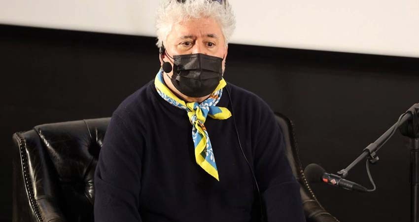 'La voz humana', de Almodóvar, pasa corte rumbo al Oscar