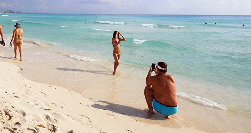 Fuerte caída del turismo en México en 2020 por la emergencia sanitaria