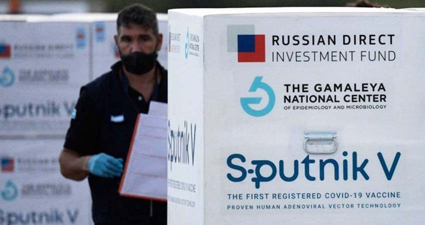 Confirma Ebrard envío de vacunas Sputnik V a México