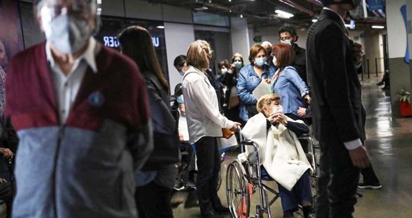 Colombia ordena 'toque de queda' en Semana Santa por covid