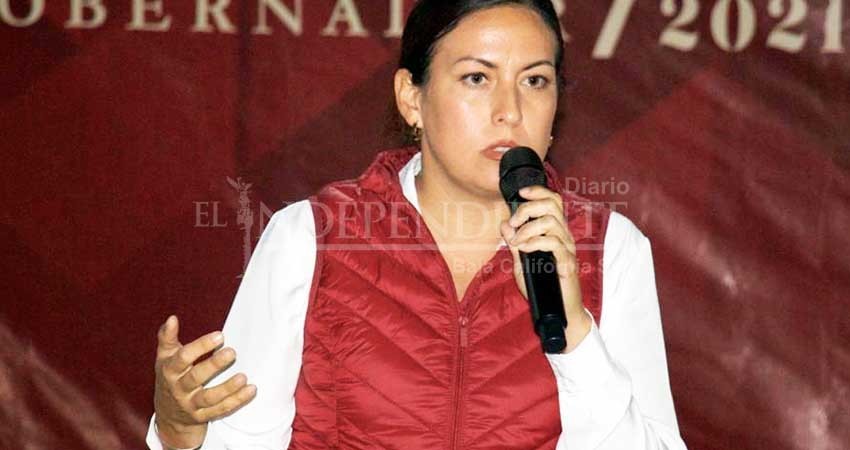 Promete Milena Quiroga reactivar consejos municipales y fideicomisos para renovar unidades del transporte en La Paz