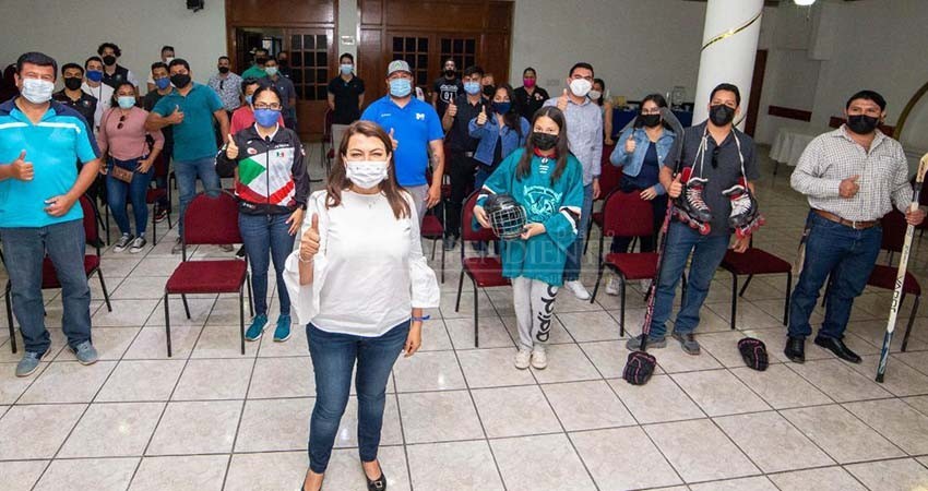 Deportistas de Los Cabos serán ejemplo en todo el país: Lupita Saldaña