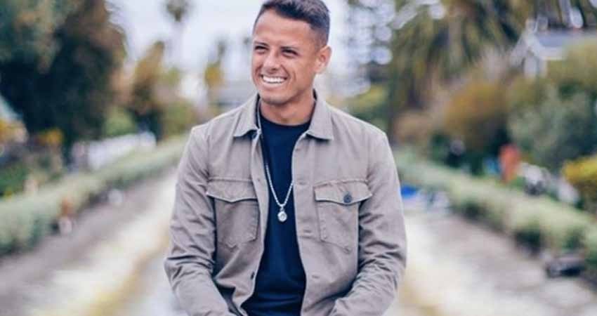 Chicharito Hernández fue visto con otra mujer… ¿su nueva pareja?
