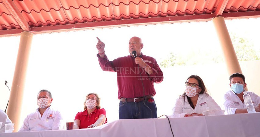 Trabajadores al servicio del Estado tendrán estabilidad y mejores condiciones laborales: Víctor Castro