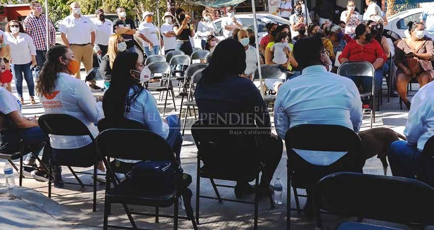 El verdadero debate de candidatos tuvo lugar en El Manglito