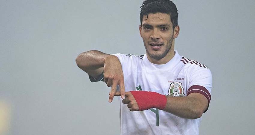 Raúl Jiménez es baja del Tricolor para Nations League tras acordarlo con Wolves