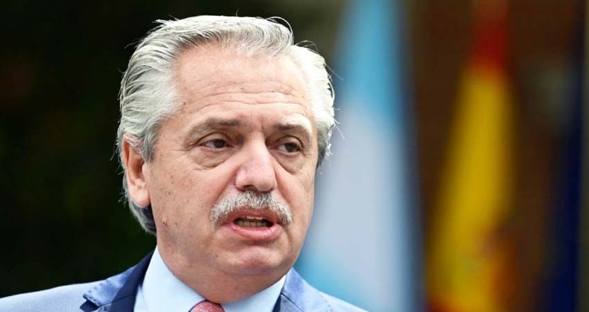 'Los mexicanos salieron de los indios... los argentinos llegamos de Europa'