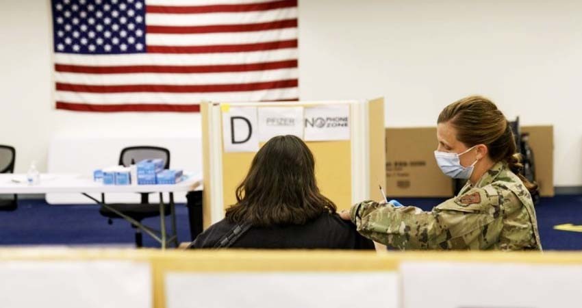 Supera EU 600 mil muertes por covid-19; vacunación pierde impulso