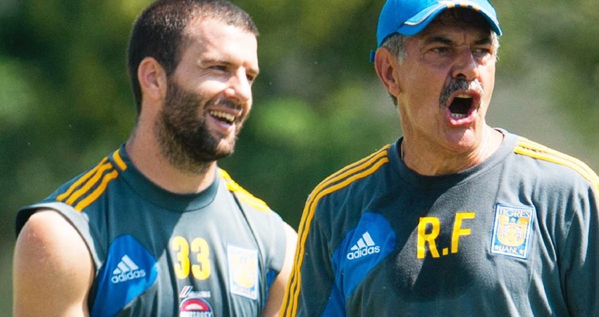 Tito Villa cuestionó a Tuca: ¿qué habría pasado si centraba mal el día de su rabieta en Cancún?