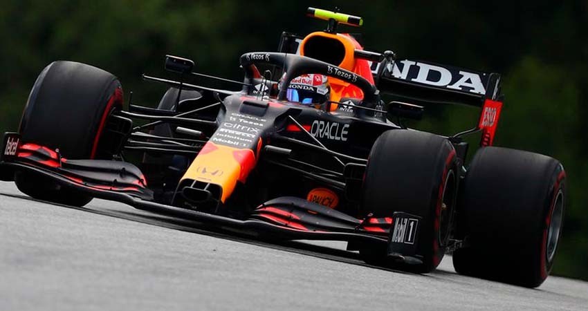 Checo se quedó a décimas del podio en final de alarido en Estiria; ganó Verstappen