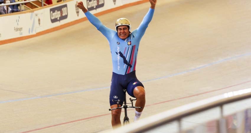 Establece “Toty” Ruiz nuevo record en el kilómetro