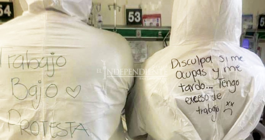 “Si paramos, muchos mueren”: enfermeros del IMSS trabajan bajo protesta