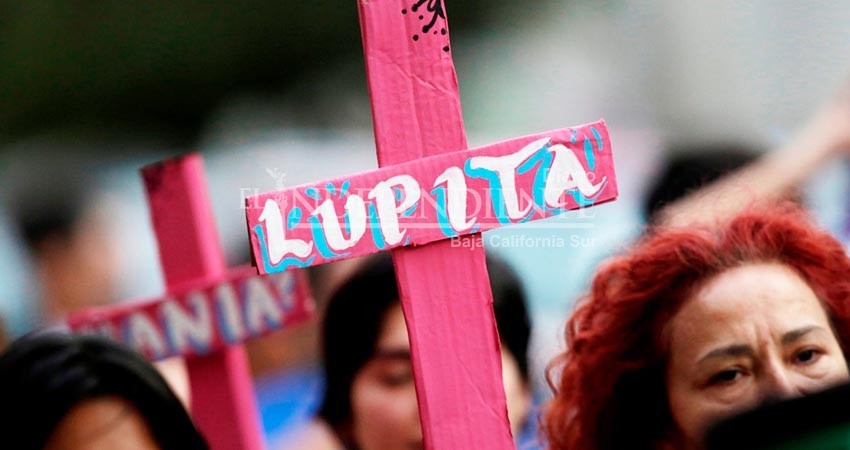 Colectivas presentaron 18 casos de feminicidio; PGJE dice haber esclarecido 15