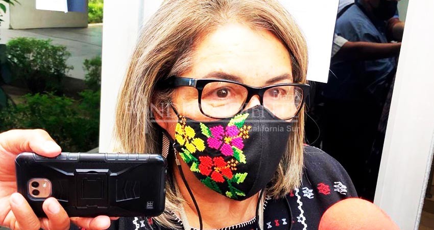 "Todas las familias son familias", SEDIF no pregunta si buscan sus servicios familias homoparentales: Patricia López Navarro