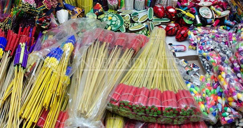 Despliegan autoridades operativo contra venta de artefactos explosivos 