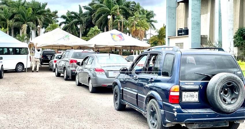 SSA niega pruebas de COVID a solicitantes que no van en carro 