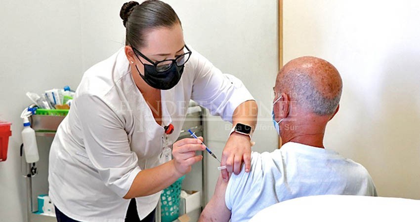 Vacuna contra Covid para mayores de 18 años aun disponible en Centros de Salud de BCS